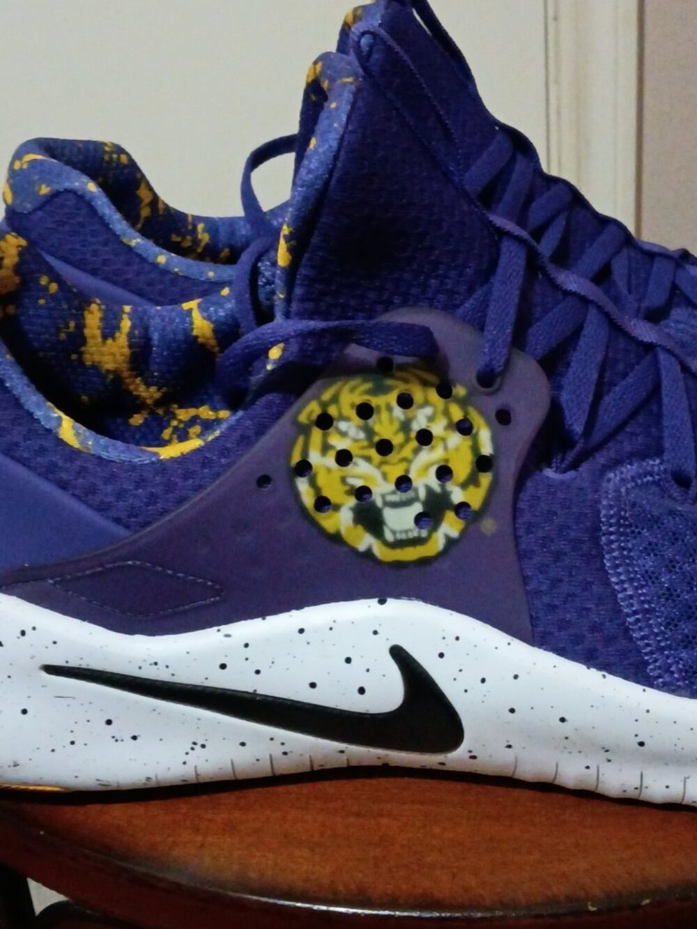 Nike LSU Tigers Free TR8 Cross Trainers Sneakers, mens Size 13 AR0413-500 - Picture 4 of 14
